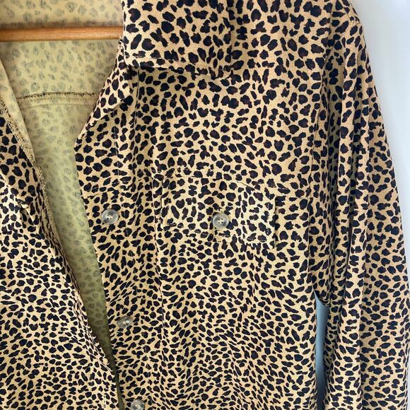 McCalls| Women's vintage y2k leopard button up collared jacket - Picture 6 of 16